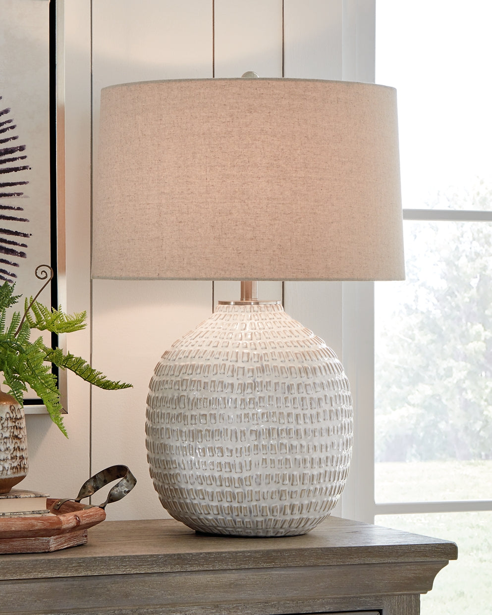 Jamon Ceramic Table Lamp (1/CN) Milwaukee Furniture of Chicago - Furniture Store in Chicago Serving Humbolt Park, Roscoe Village, Avondale, & Homan Square