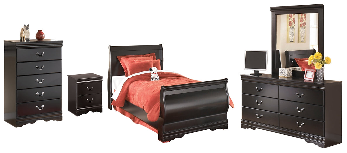 Huey Vineyard Full Sleigh Bed with Mirrored Dresser, Chest and Nightstand Milwaukee Furniture of Chicago - Furniture Store in Chicago Serving Humbolt Park, Roscoe Village, Avondale, & Homan Square