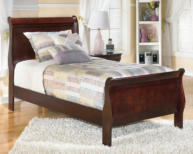 Alisdair Twin Sleigh Bed with 2 Nightstands Milwaukee Furniture of Chicago - Furniture Store in Chicago Serving Humbolt Park, Roscoe Village, Avondale, & Homan Square