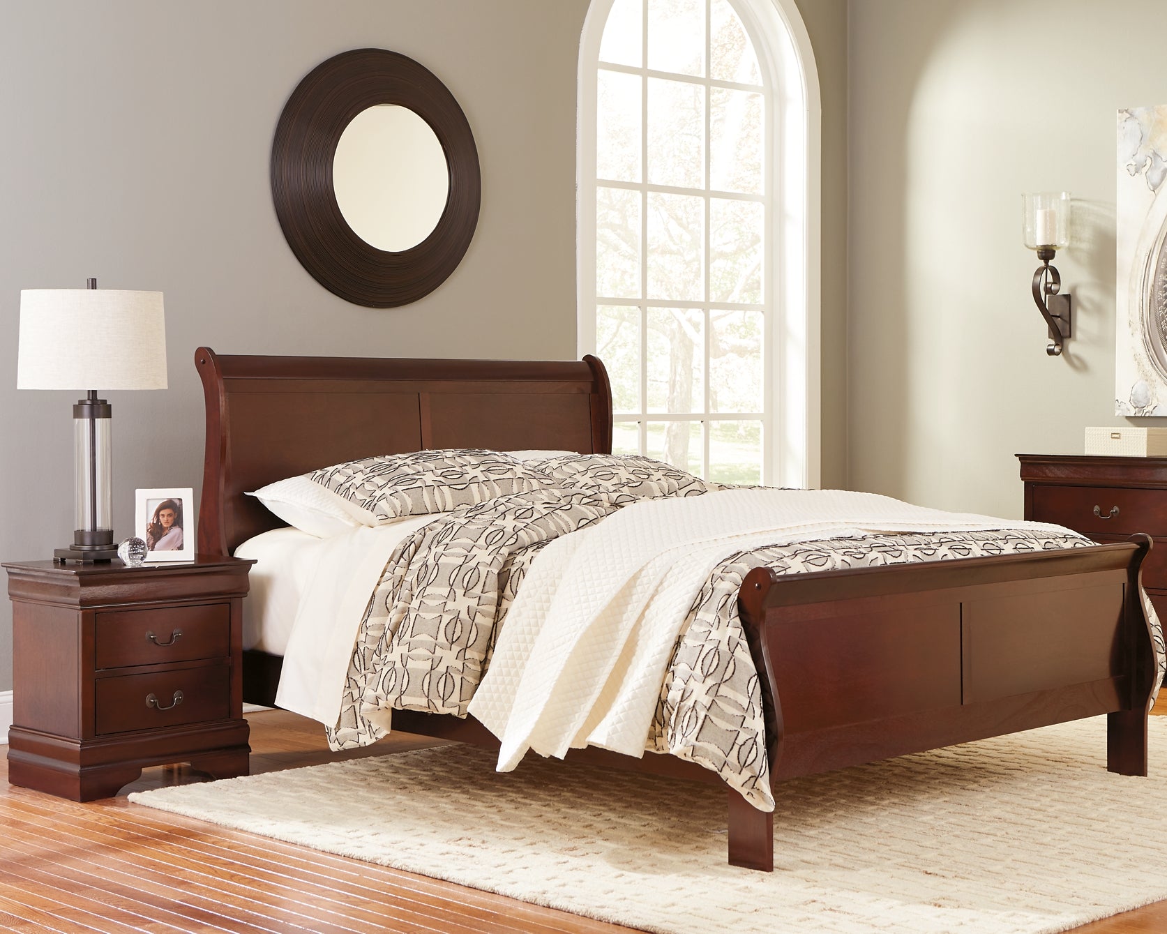 Alisdair Queen Sleigh Bed with 2 Nightstands Milwaukee Furniture of Chicago - Furniture Store in Chicago Serving Humbolt Park, Roscoe Village, Avondale, & Homan Square