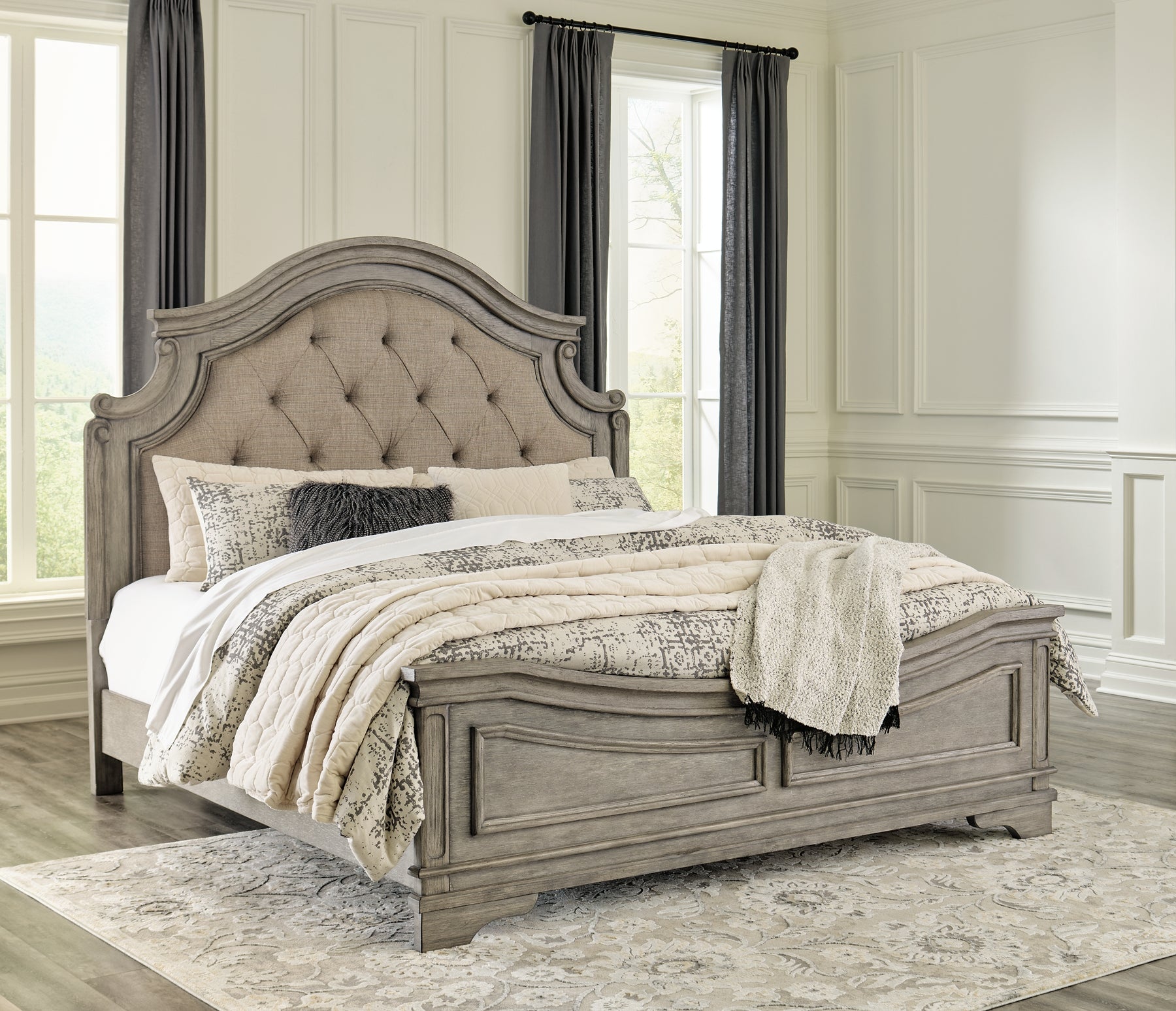 Lodenbay California King Panel Bed with Dresser Milwaukee Furniture of Chicago - Furniture Store in Chicago Serving Humbolt Park, Roscoe Village, Avondale, & Homan Square