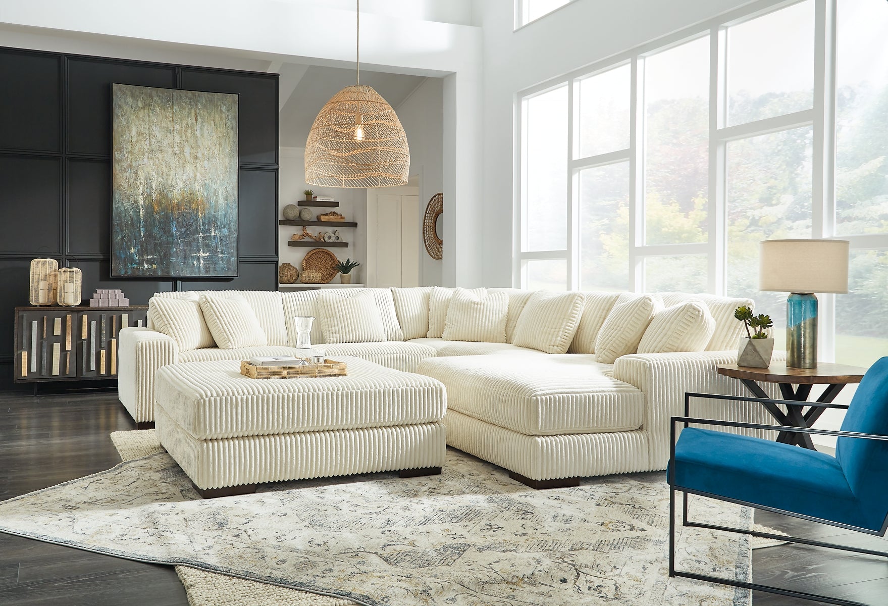 Lindyn 5-Piece Sectional with Ottoman Milwaukee Furniture of Chicago - Furniture Store in Chicago Serving Humbolt Park, Roscoe Village, Avondale, & Homan Square