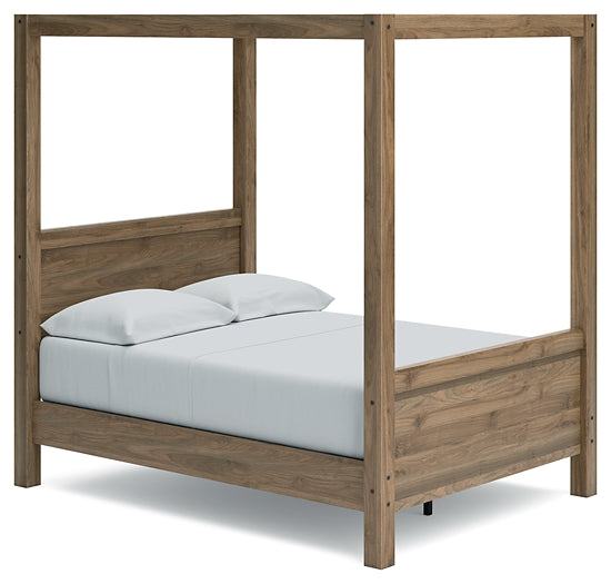 Aprilyn Full Canopy Bed with Dresser